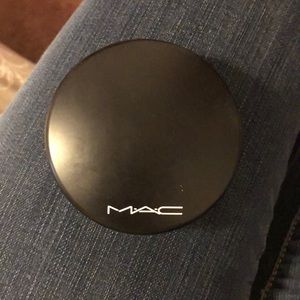 MAC Give Me Sun! Mineralize skinfinish
